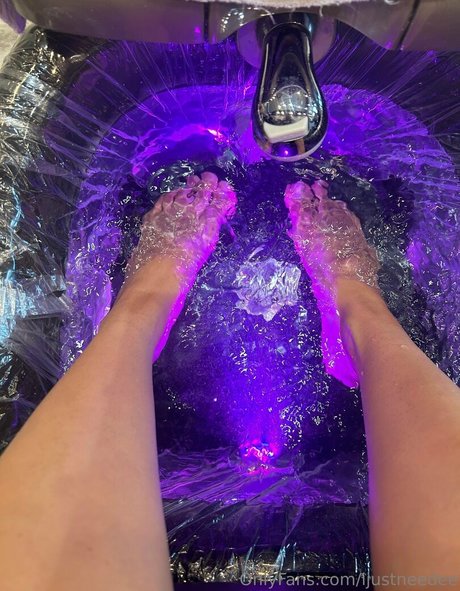 ijustneedee Nackt OnlyFans