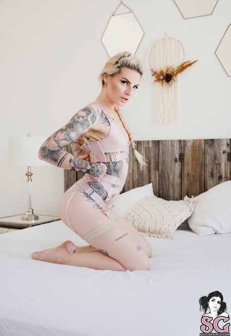 mandeelou Sexy OnlyFans