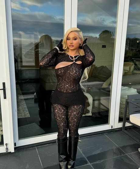 Alabama Barker OnlyFans Pornografie gratis