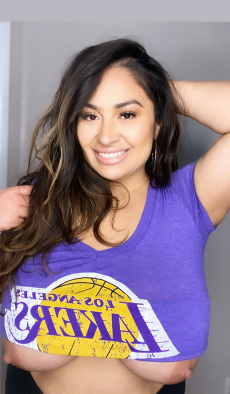 Allnaturalmelival24 XXX OnlyFans