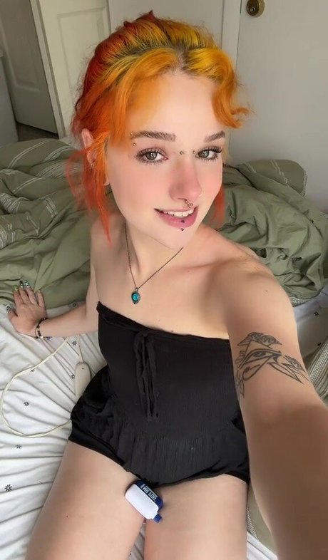 Pissflavoredlemonade OnlyFans