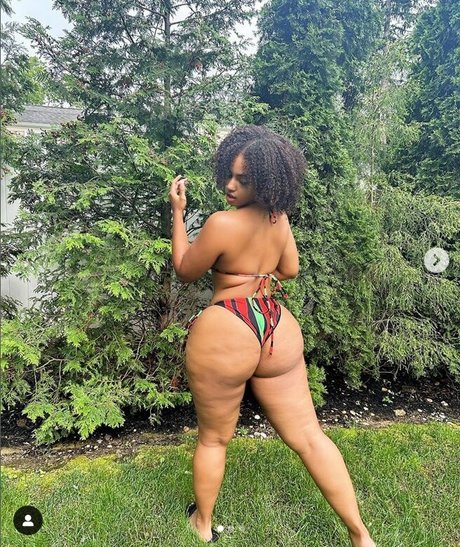 LightSkin Nacktbilder OnlyFans Leaks