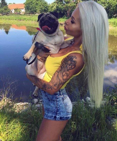 Nikola ihova Kostenloses OnlyFans