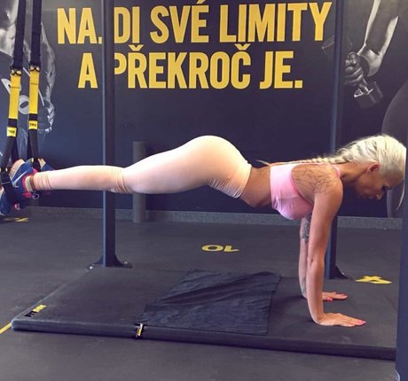 Nikola ihova Auf OnlyFans