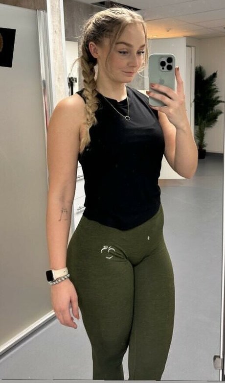 Musarita Nacktbilder von OnlyFans geleakt