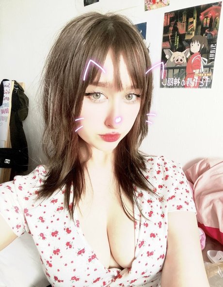 Allykitti OnlyFans Pornografie