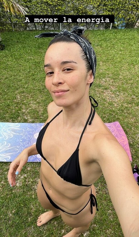 Catalina Garcia OnlyFans Model Bilder