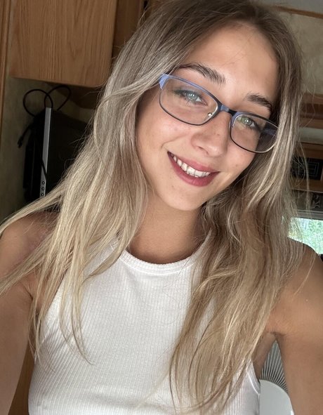 YellowMinimum6204 Leaked Porn OnlyFans