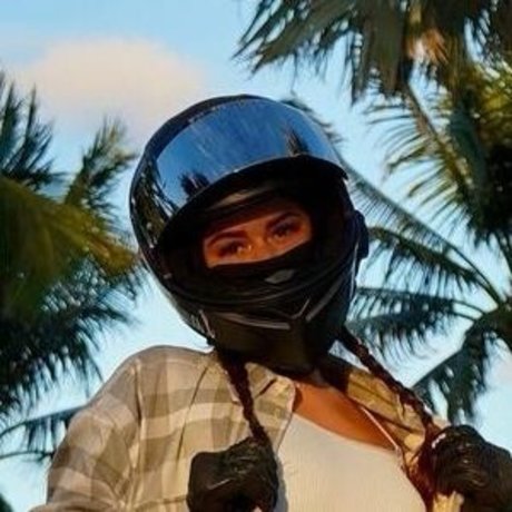 Chalina l NSFW OnlyFans