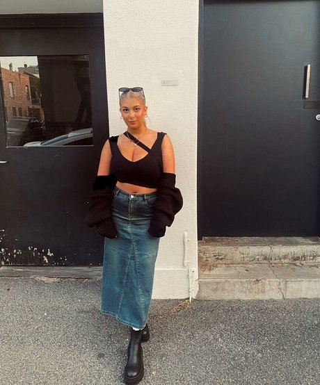 Becca M Neue geleakte OnlyFans-Inhalte