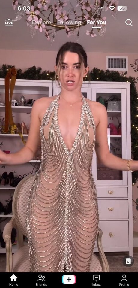 Madeleine White OnlyFans Mega