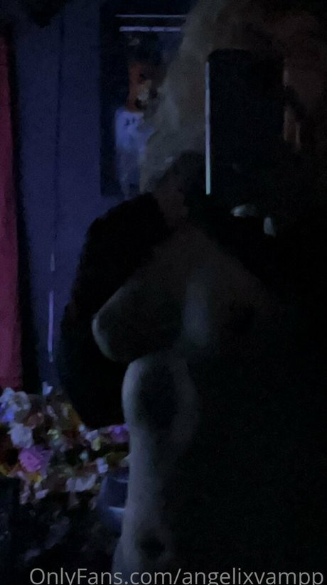 angelixvampp OnlyFans Nacktbilder geleakt