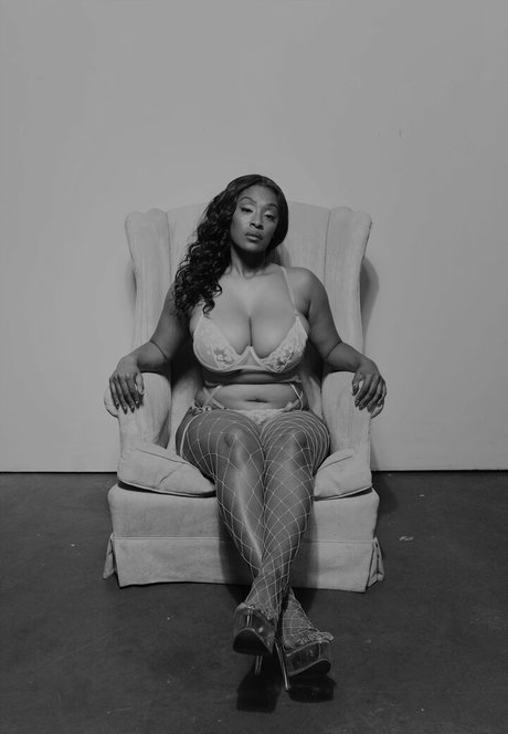 LavendaMonroe Nackt OnlyFans Porn