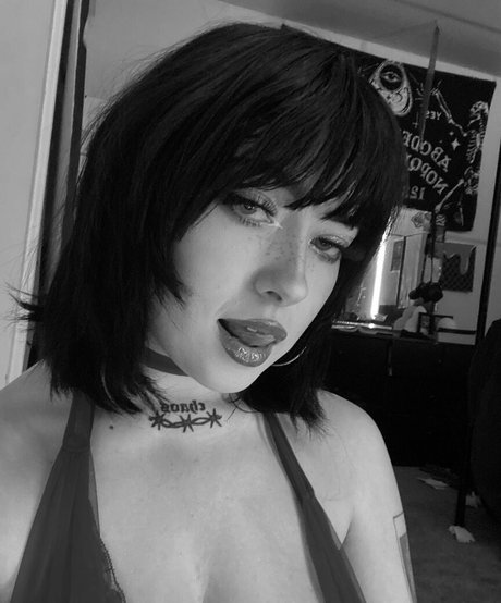 Adrianna Cooletti OnlyFans Nackt