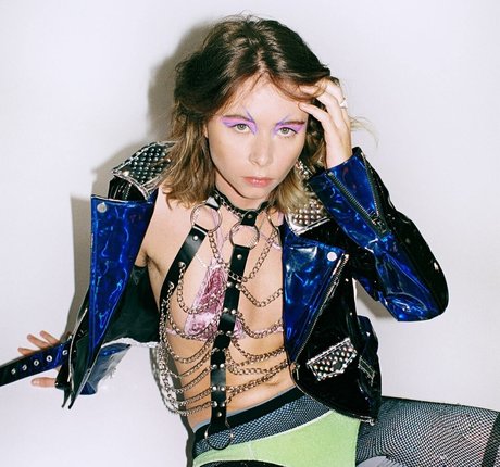 Cumgirl8 OnlyFans Archiv