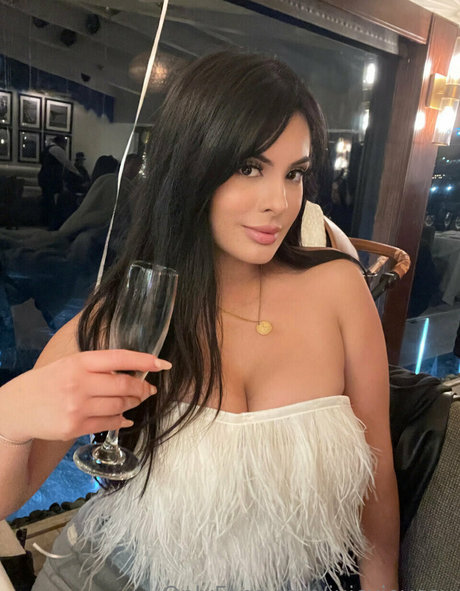 Juicyjoycey OnlyFans XXX