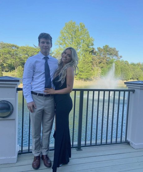 Caitlin Betterly Leaks von OnlyFans