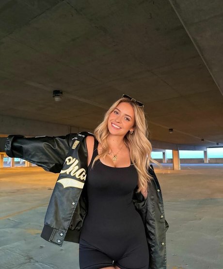 Caitlin Betterly OnlyFans-Creator