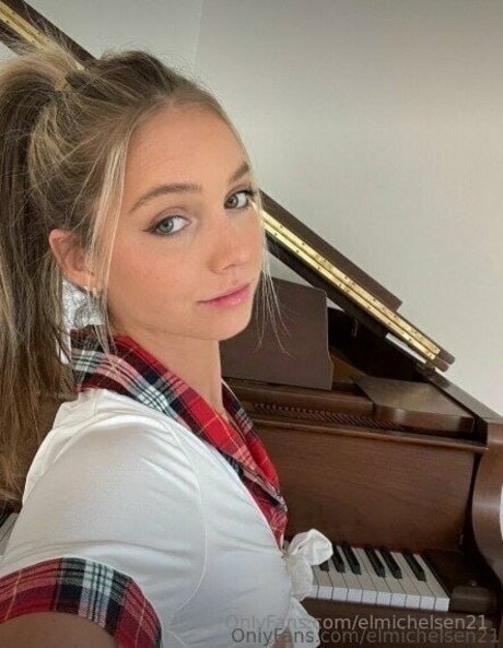 elmichelsen21 OnlyFans Bilder