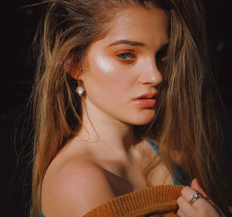 Erika Bierman NurlyFans-Pornoleaks