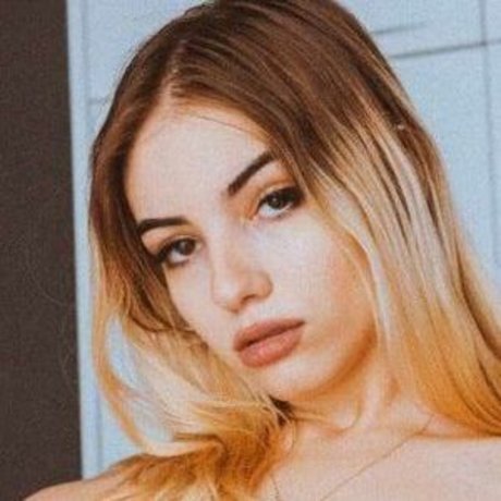 Natalia Pariish OnlyFans explizite Inhalte