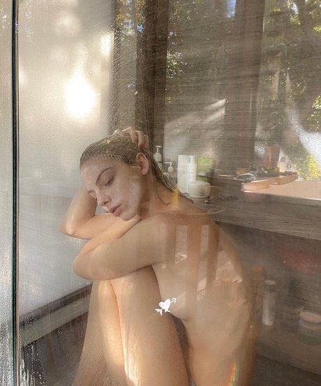 Allie Marie Evans OnlyFans-Leaks