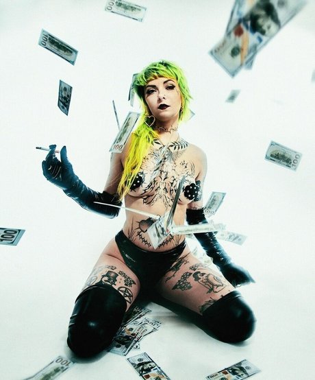 Avalon Valore OnlyFans Sextape