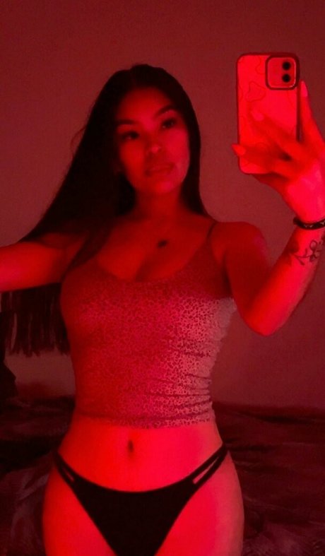 Nizhoni Begaye Gratis OnlyFans Inhalte