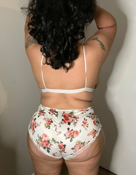 cubanaredd OnlyFans Leak