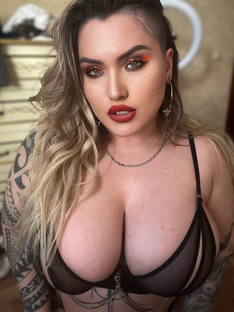 Swag Panda Twerk OnlyFans Leak