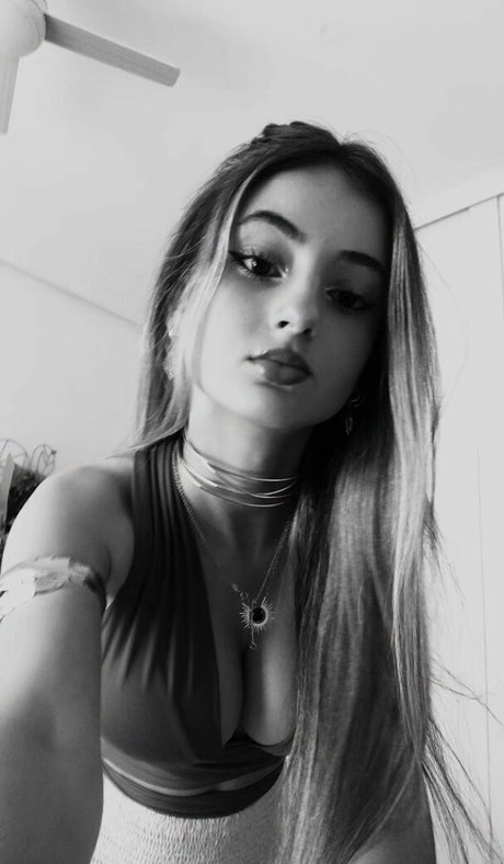 meena 053 Nacktbilder-Leaks von OnlyFans