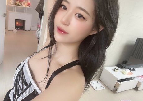 goinmul OnlyFans Gratis-Inhalte