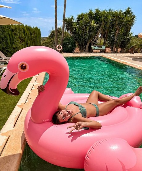 Female Football Nacktbilder von OnlyFans