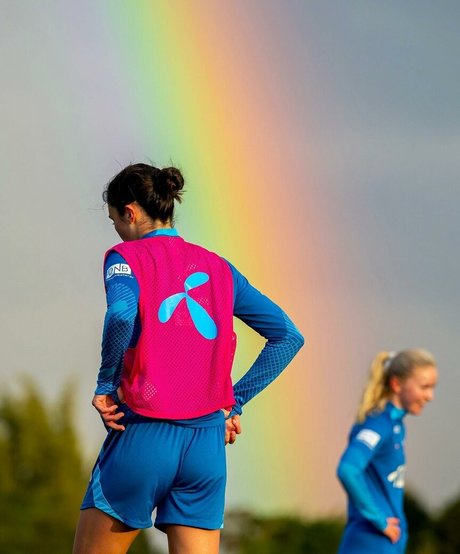 Female Football OnlyFans Bilder