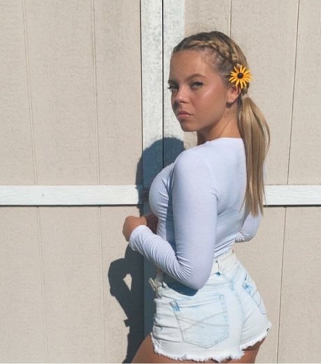 Tabitha Whitaker Nacktbilder von OnlyFans geleakt