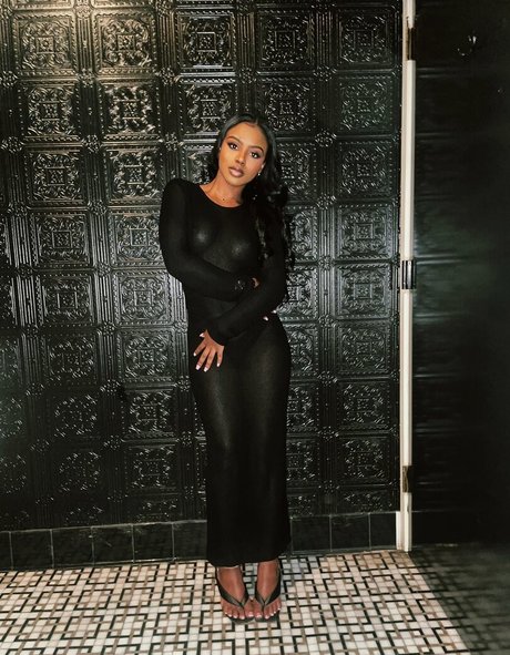 DivyaAdu Nacktbilder OnlyFans Geleakt