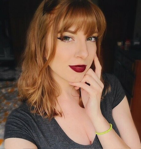 MaryMajora OnlyFans-Leaks