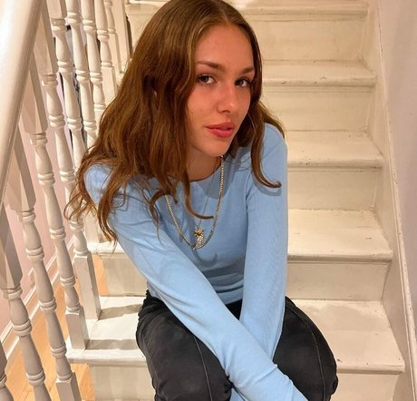 Eloise Webb OnlyFans-Leak