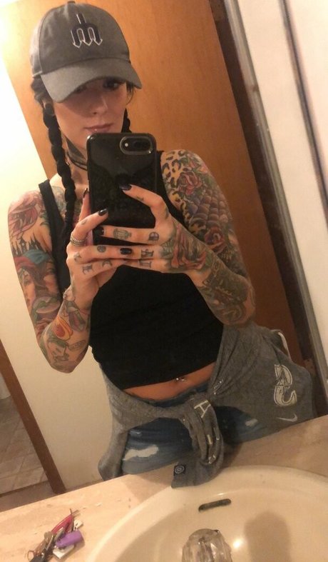 Alyssa Xursmistress OnlyFans Star