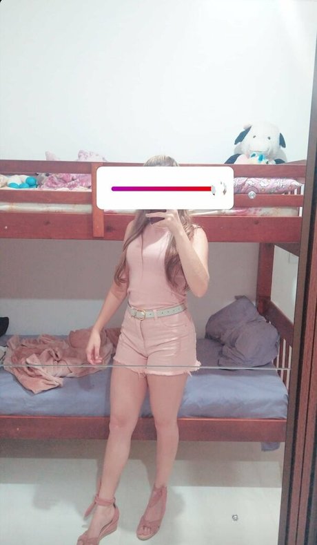 Isa pes OnlyFans geleakte Pornografie