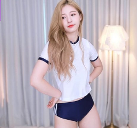 sara44244 OnlyFans Nacktbilder