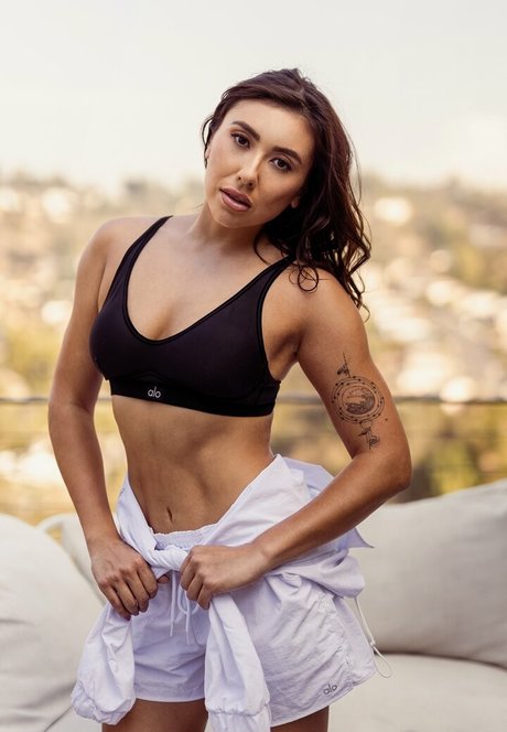 Gia Venetia Nacktbilder OnlyFans geleakt