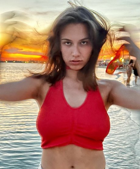 flex polinee OnlyFans