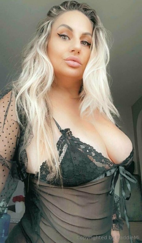 baddiemi XXX OnlyFans