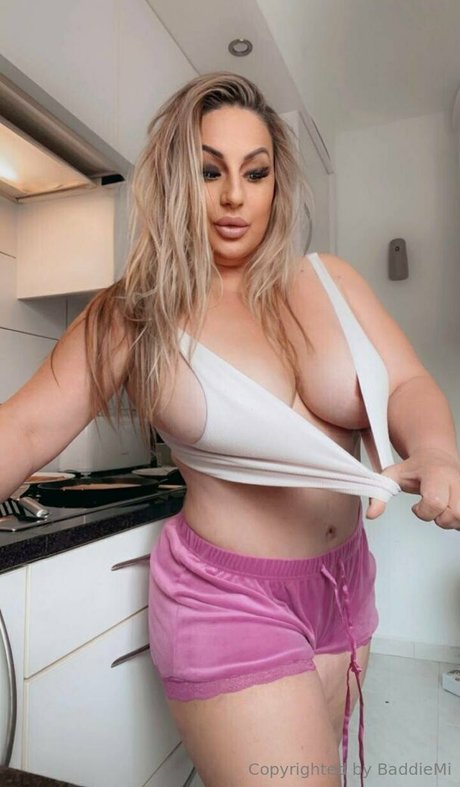 baddiemi Unzensiert OnlyFans