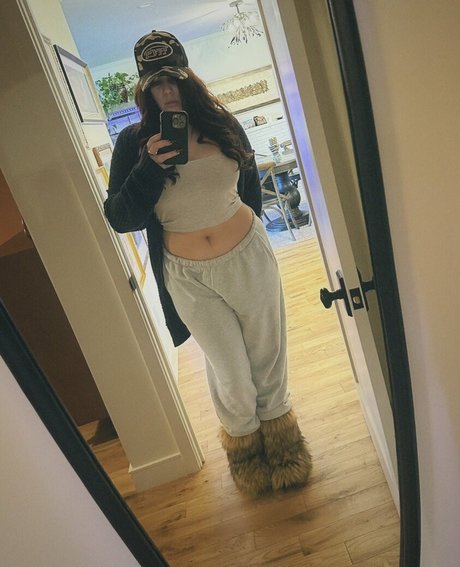 Erica Lindbeck Oben ohne OnlyFans