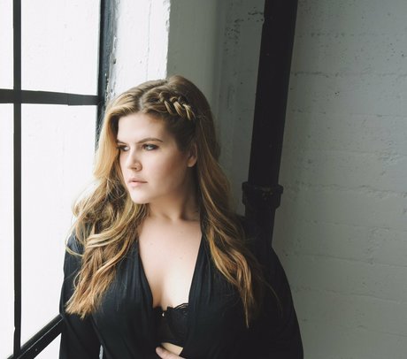 Erica Lindbeck Nackt auf OnlyFans