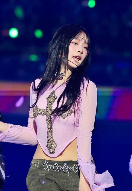 Hanni Pham OnlyFans Nacktbilder