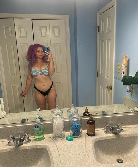 shirley curly_ Neue geleakte OnlyFans-Inhalte