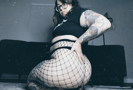 Stepstool Sarah Nacktbilder von OnlyFans geleakt